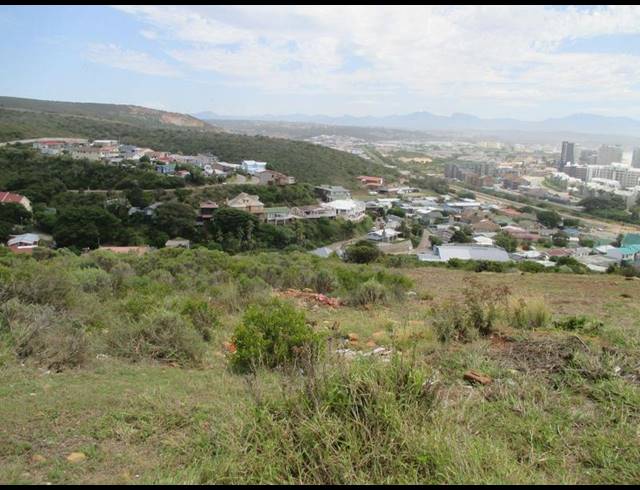 LAND FOR SALE IN MOSSEL BAY EXT 26